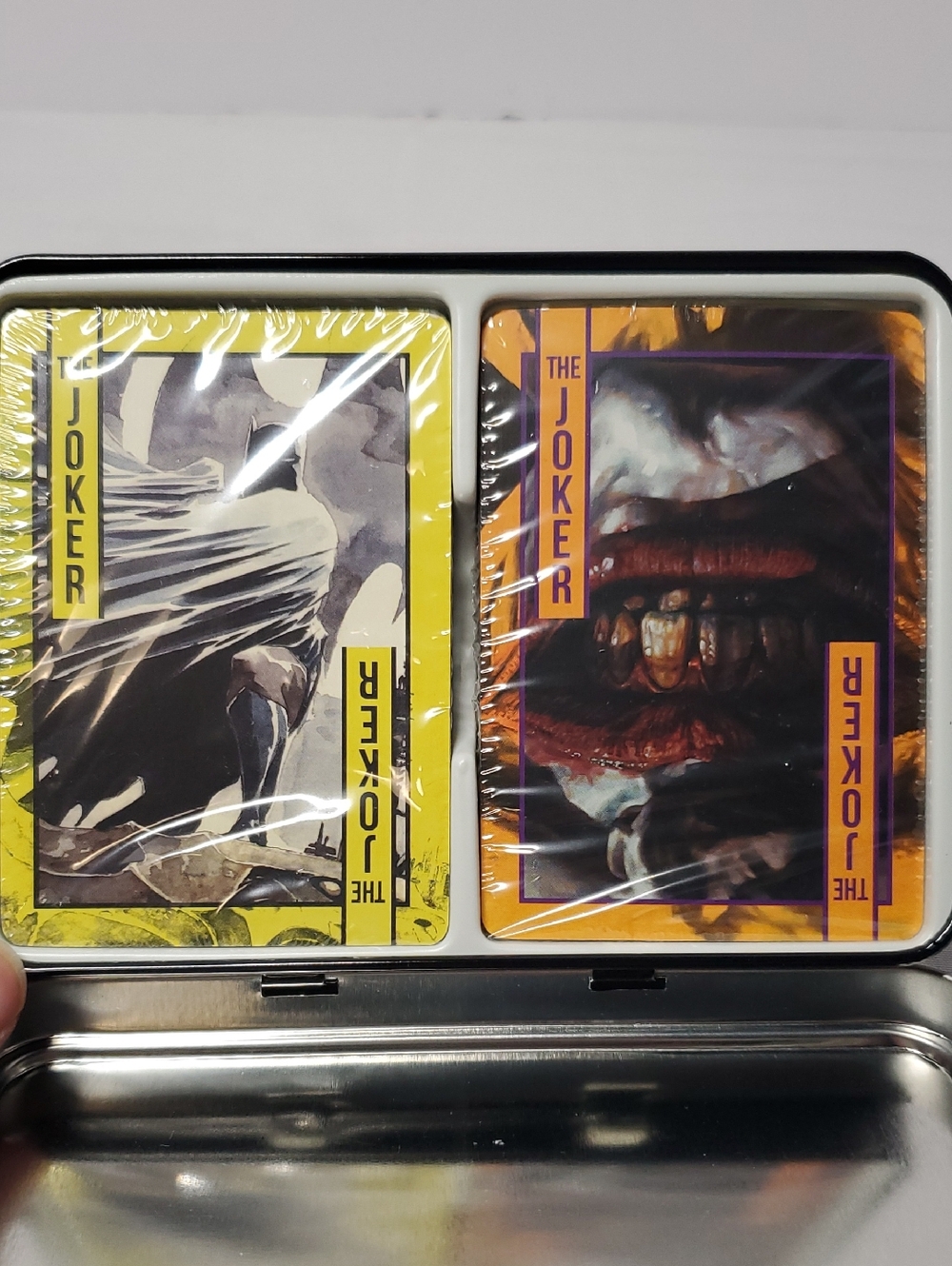 Batman Tin Deck Set - Black & Yellow Logo